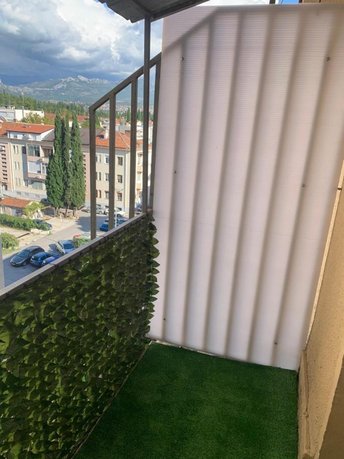 Apartman Daca Apartment Podgorica Ngoại thất bức ảnh